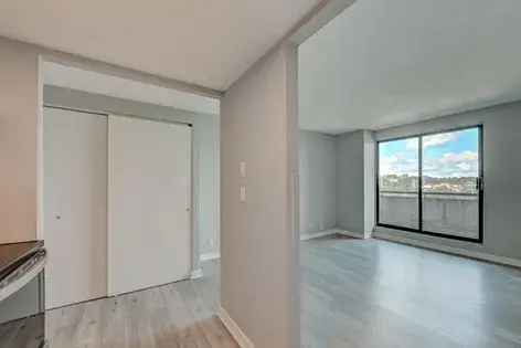 1 room apartment of 50 m² in Montreal