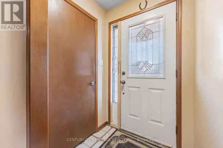 3 Bedroom Detached Home in Etobicoke - Finished Basement - Great Location
