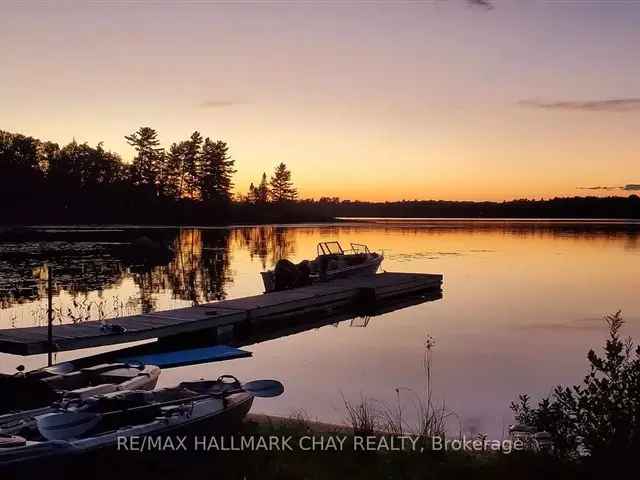 Bear Lake Waterfront Cottage 2 Bedroom 1 Bathroom