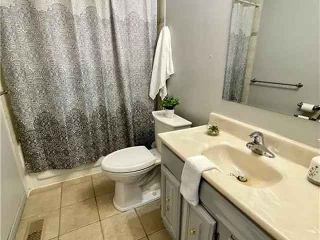 House For Sale in Petawawa, Ontario