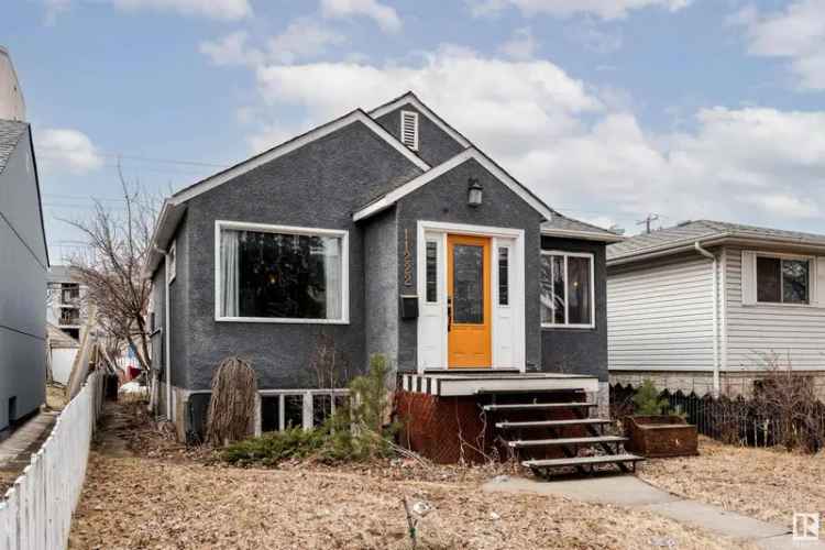 Parkdale Bungalow 4 Bed 1 Bath 783 sq ft