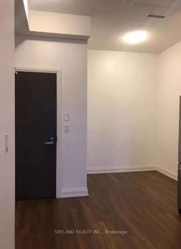 Condo For Rent in 7171, Yonge Street, Markham, Ontario