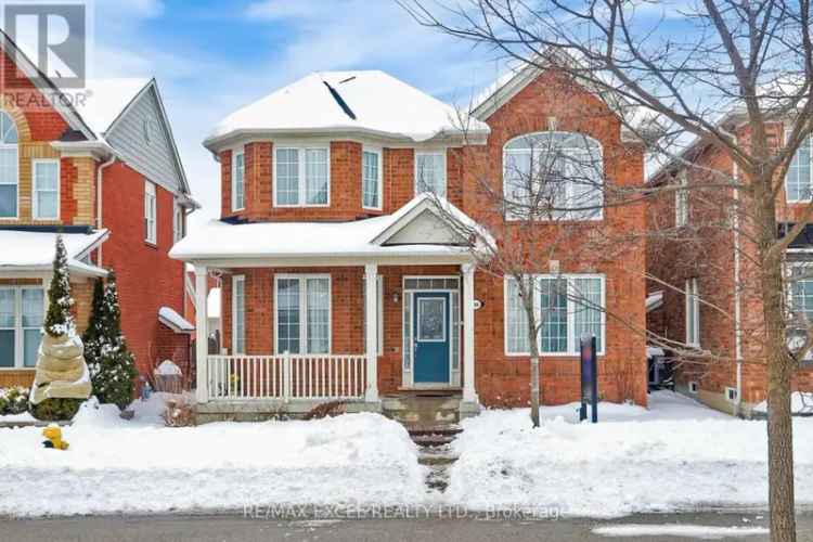 Cornell Family Home 4 Beds Double Garage Modern Kitchen