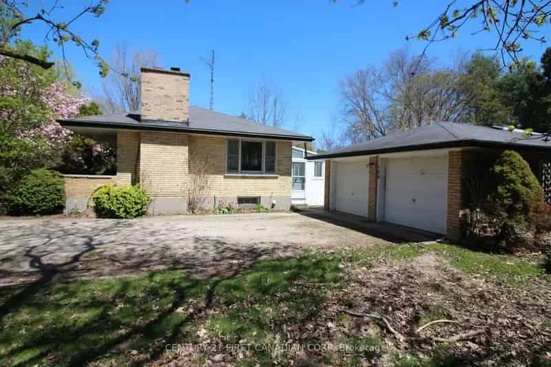 3-Bedroom 1-Bath Bungalow with Finished Basement and Oversized Garage