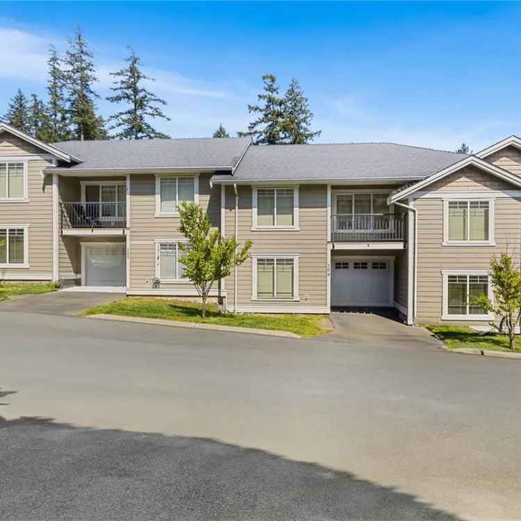 3-Bedroom Townhouse for Sale in Willow Point Near Schools and Parks