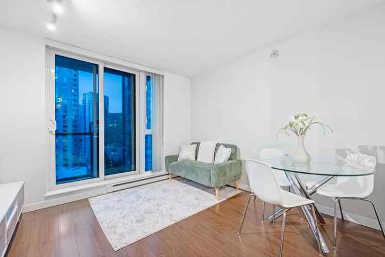 Yaletown Condo for Sale: 1-Bed+Den with City Views