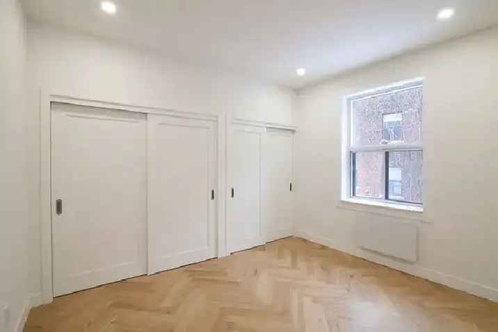 Fully renovated 1BR with Washer/Dryer - ID 3588