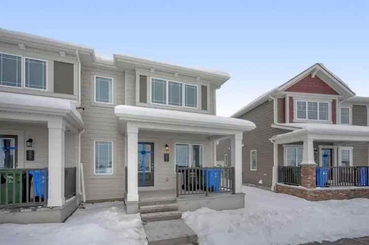 Townhouse For Rent in Calgary, Alberta