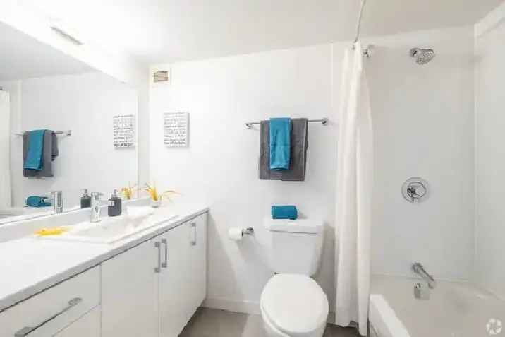 Avalon Park Apartments for Rent in Ottawa