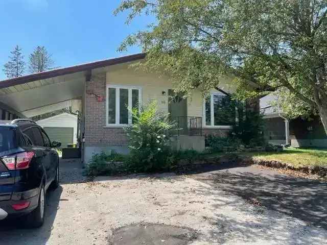 3 Bedroom Main Floor Unit Barrie - Available May 1st