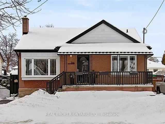 Updated 3-Bedroom Bungalow Central Mountain Hamilton