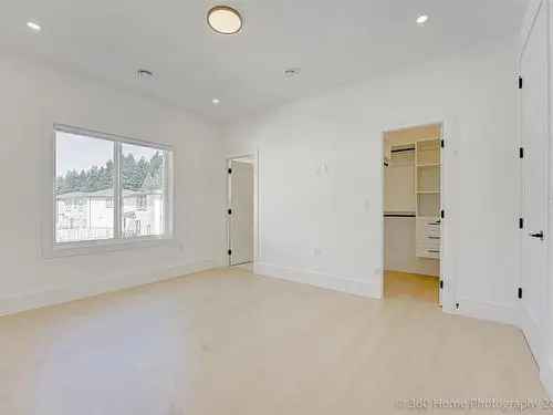 House For Sale In Brookswood / Fernridge, Langley, British Columbia