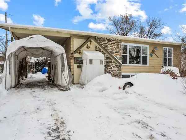 Renovated Bungalow 4 Bedrooms Family Home Garage Montérégie