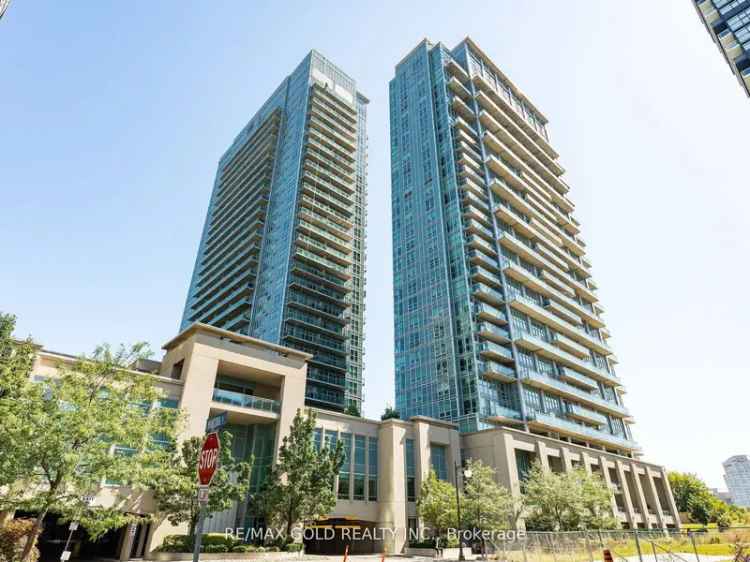 Condo For Sale in 165, Legion Road North, Toronto, Ontario