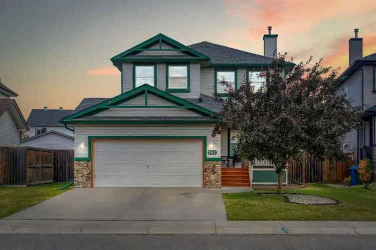 House For Rent in Chestermere, Alberta