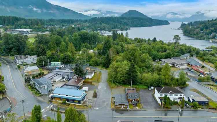 5-Unit Rental Property in Lake Cowichan