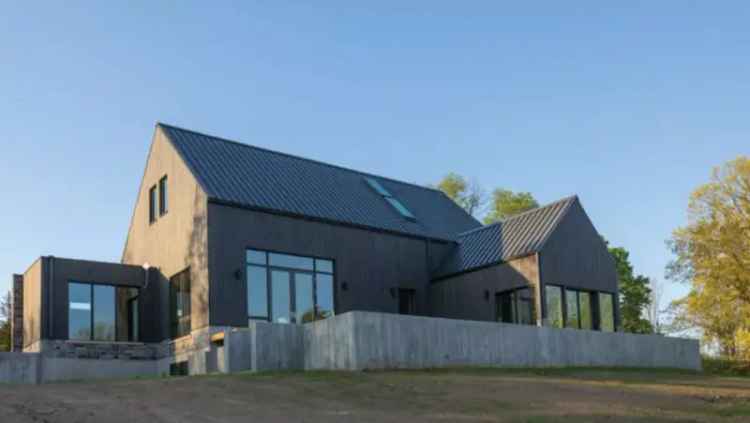 Rural Meets Refined at this Modern Napanee Longhouse