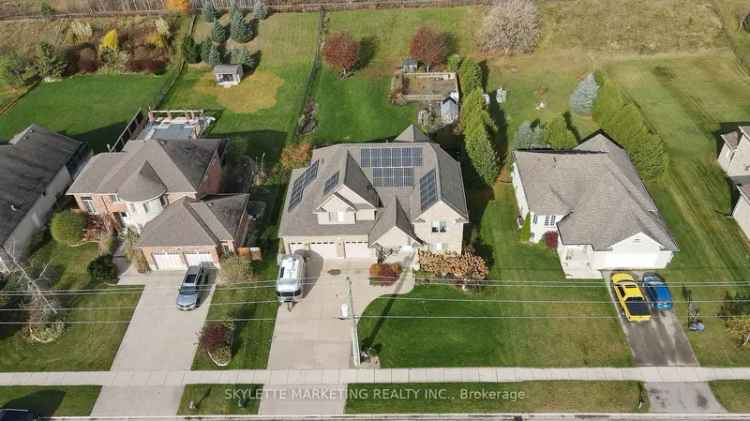 House For Sale in Strathroy-Caradoc, Ontario