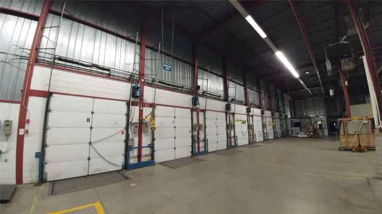 Commercial For Sale in Mississauga, Ontario