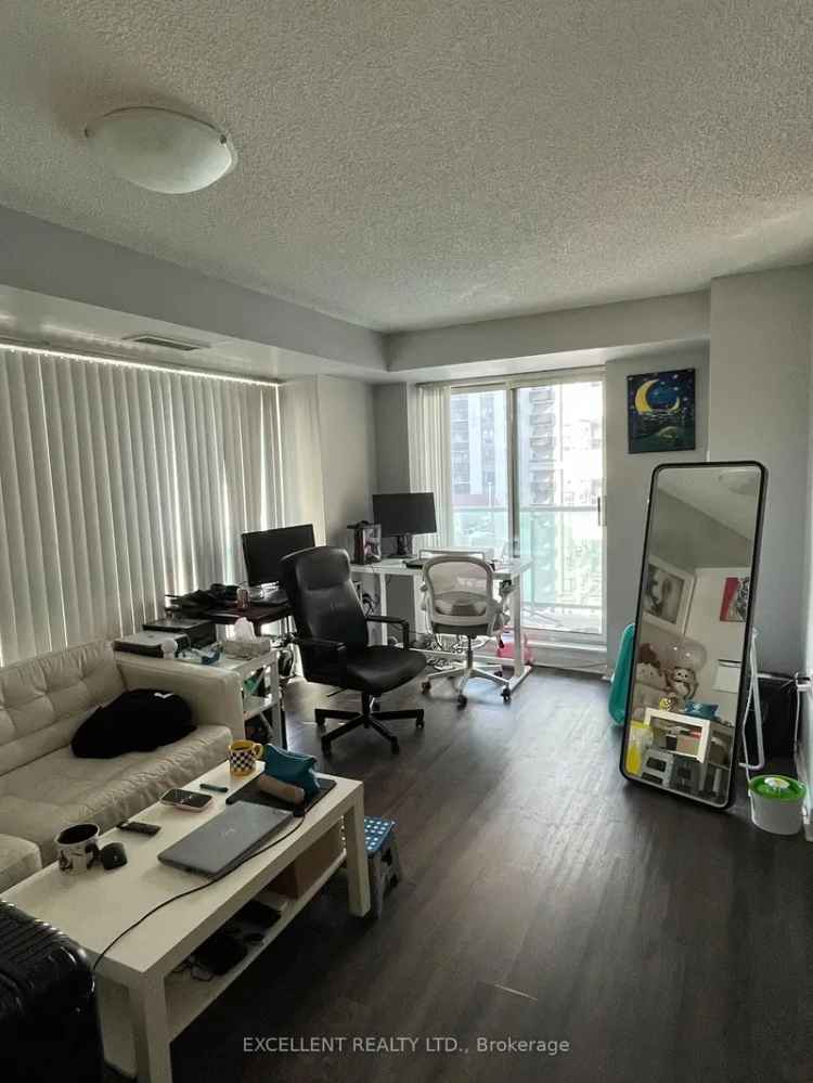 Rent 1 Bedroom Apartment in North York with Great Accessibility