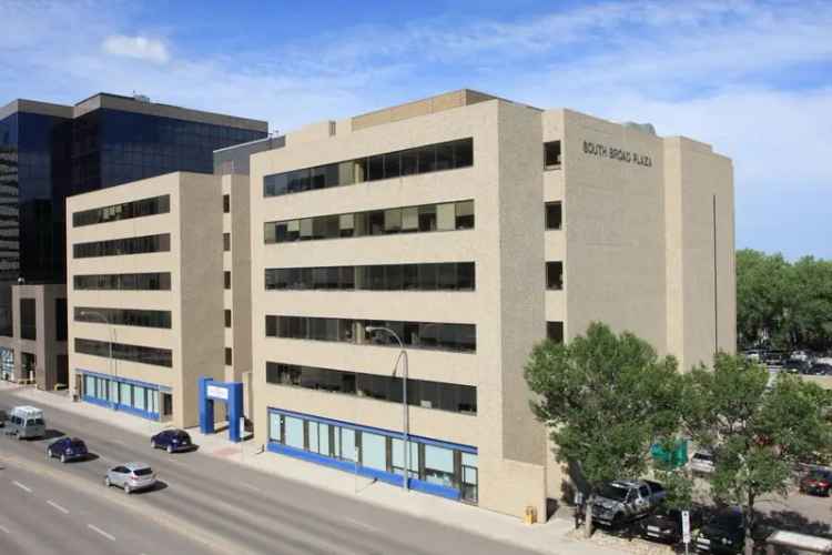 Office building For Rent in 2045, Broad Street, Regina, Saskatchewan