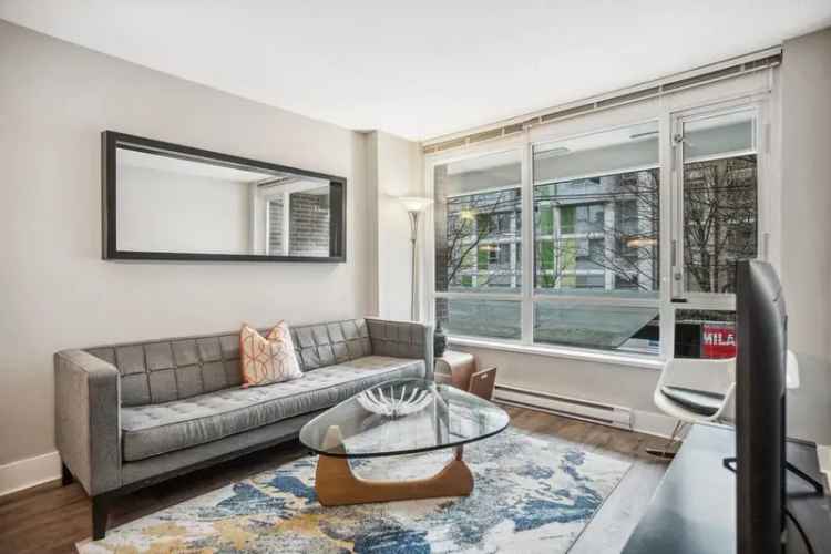 House For Sale in 1088, Richards Street, Vancouver, British Columbia