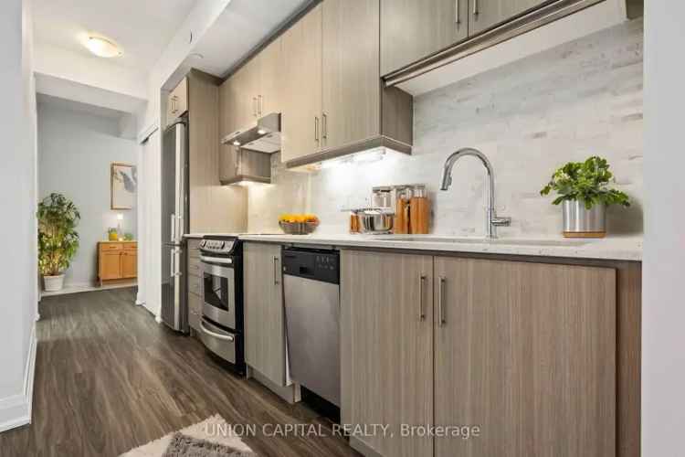 House For Sale in 68, Canterbury Place, Toronto, Ontario