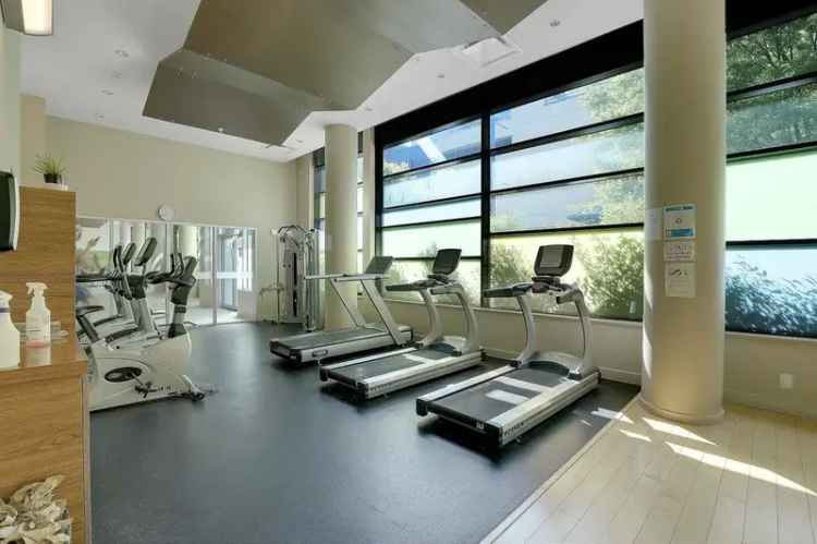 Bright 2 Bed 2 Bath Condo at Quintet B Near Richmond Centre
