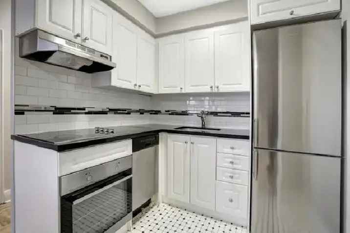 Parkdale Bachelor Apartment for Rent - 140, 146 Jameson Avenue