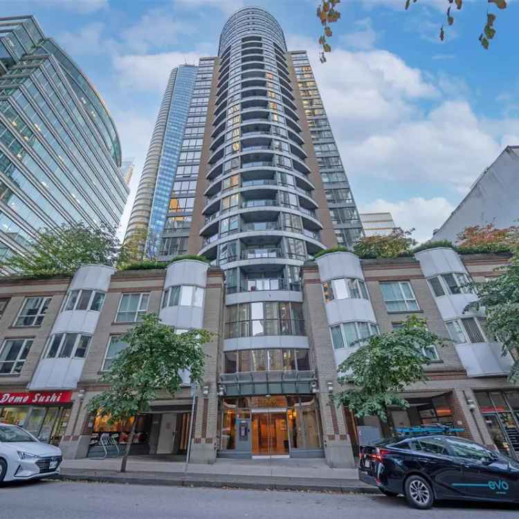 Coal Harbour 1 Bed + Den Corner Unit for Sale