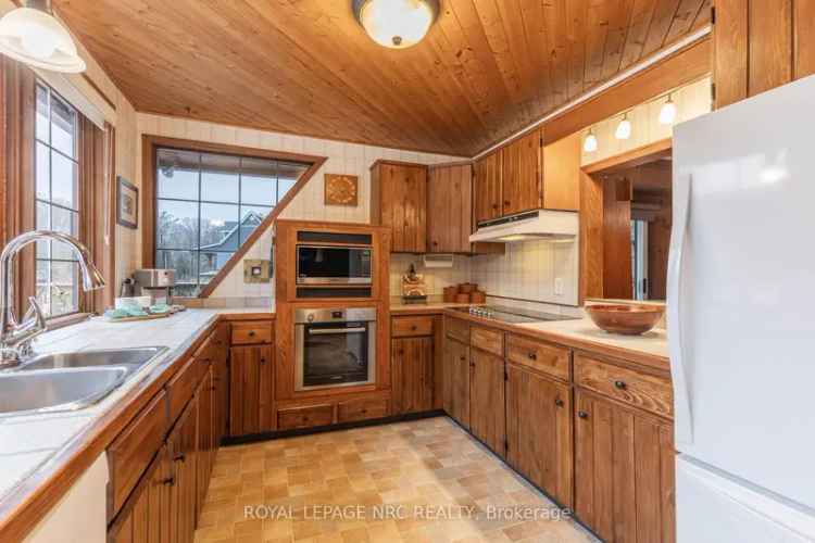 3 Bedroom Home on 2 Acres near Rockway Conservation Area