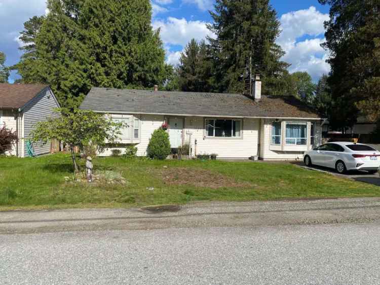 4 Bed 2 Bath Rancher House Large Lot Lincoln Park Port Coquitlam