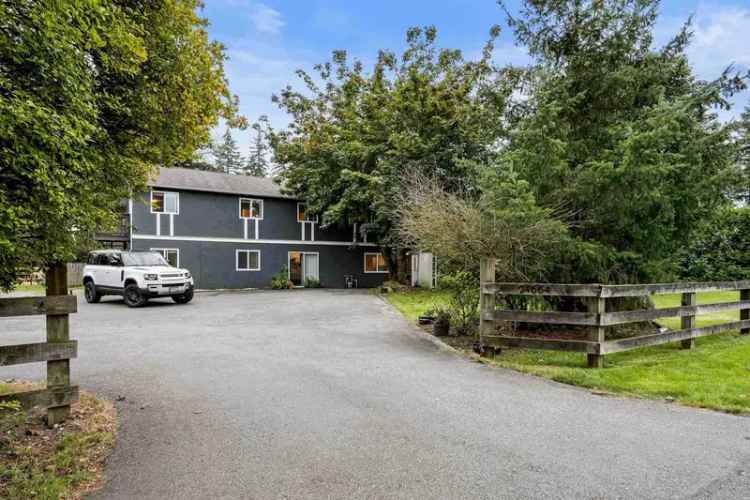 A $2,199,000.00 House with Acreage with 8 bedrooms in Salmon River, Langley