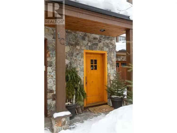 Luxury Mountain Townhouse in Alpine Trails