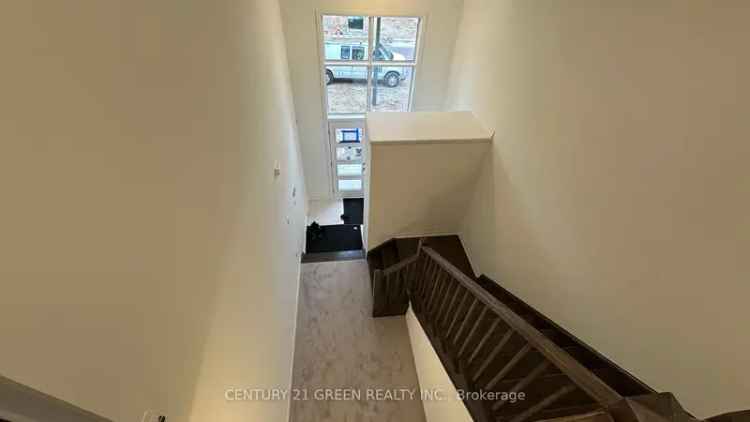 5-Bedroom 4-Washroom Home Paris ON