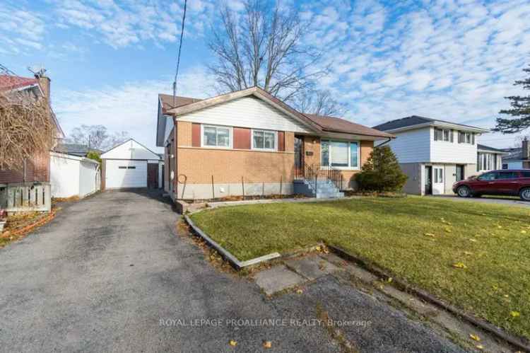 House For Sale in Belleville, Ontario