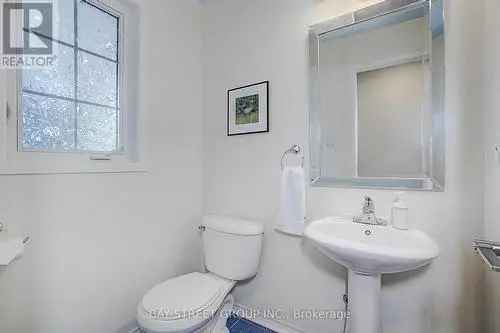 House For Sale In Lisgar Mississauga