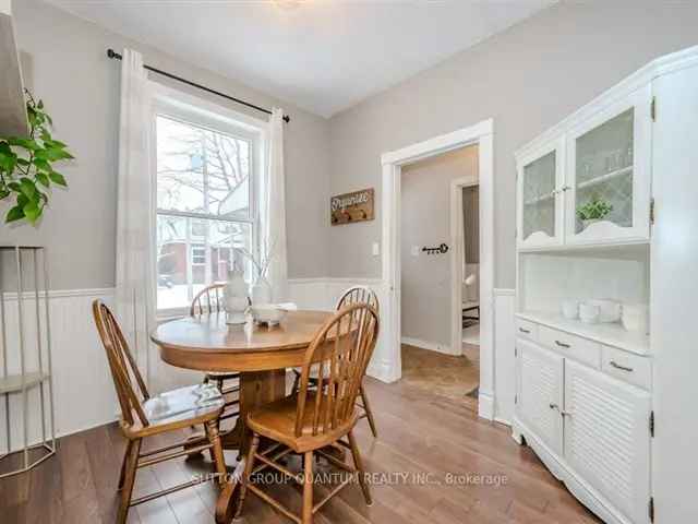 House For Sale in 14, Morris Street, Guelph, Ontario