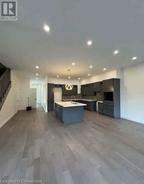 Brand New Executive Home for Lease - 4 Beds, 2280 sq ft