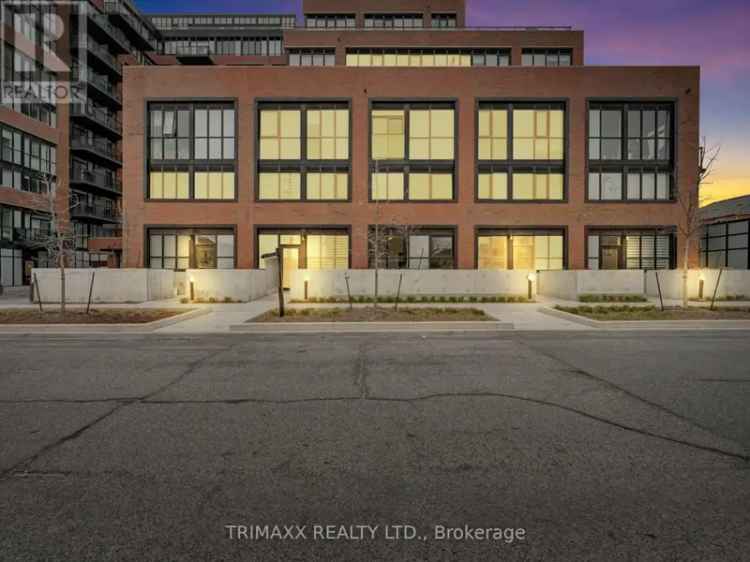 Junction Townhome: 2 Beds, Modern Kitchen, Boutique Condo