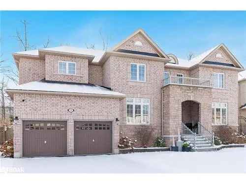 House For Sale In Barrie, Ontario