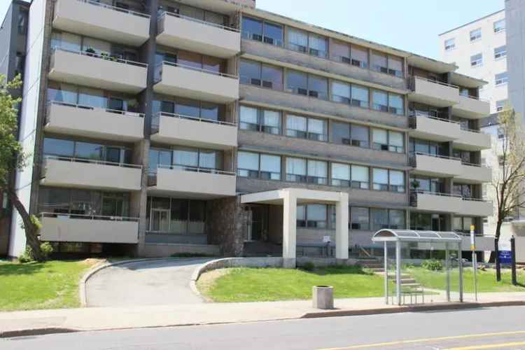 Apartment For Rent in 370, Concession Street, Hamilton, Ontario