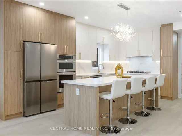 House For Sale in Markham, Ontario