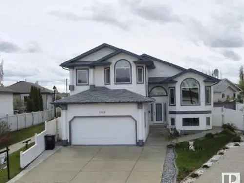 5 Bedroom House for Sale in Wild Rose Edmonton