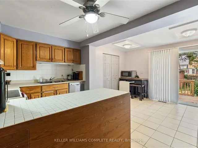 Spacious 3-Bedroom Home Near Schools and Amenities