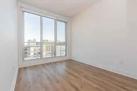 1 room apartment of 91 m² in Montreal