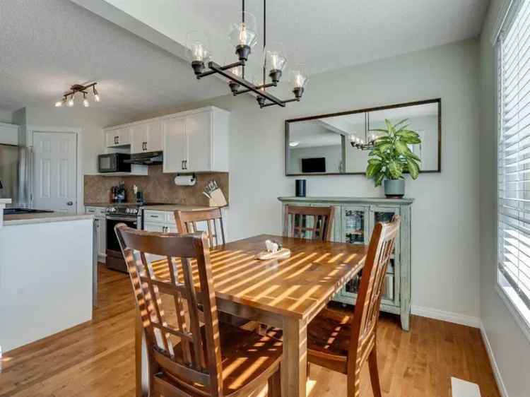 Cougar Ridge Family Home Huge Backyard New Appliances