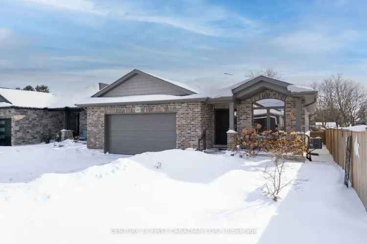 House For Sale in Lucan Biddulph, Ontario