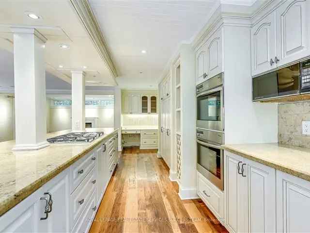 4-Bedroom Oakville Sanctuary Near Lake Ontario