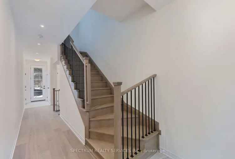 Ravine Lot Home 3 Bed 25 Bath Open Concept Luxury Finishes